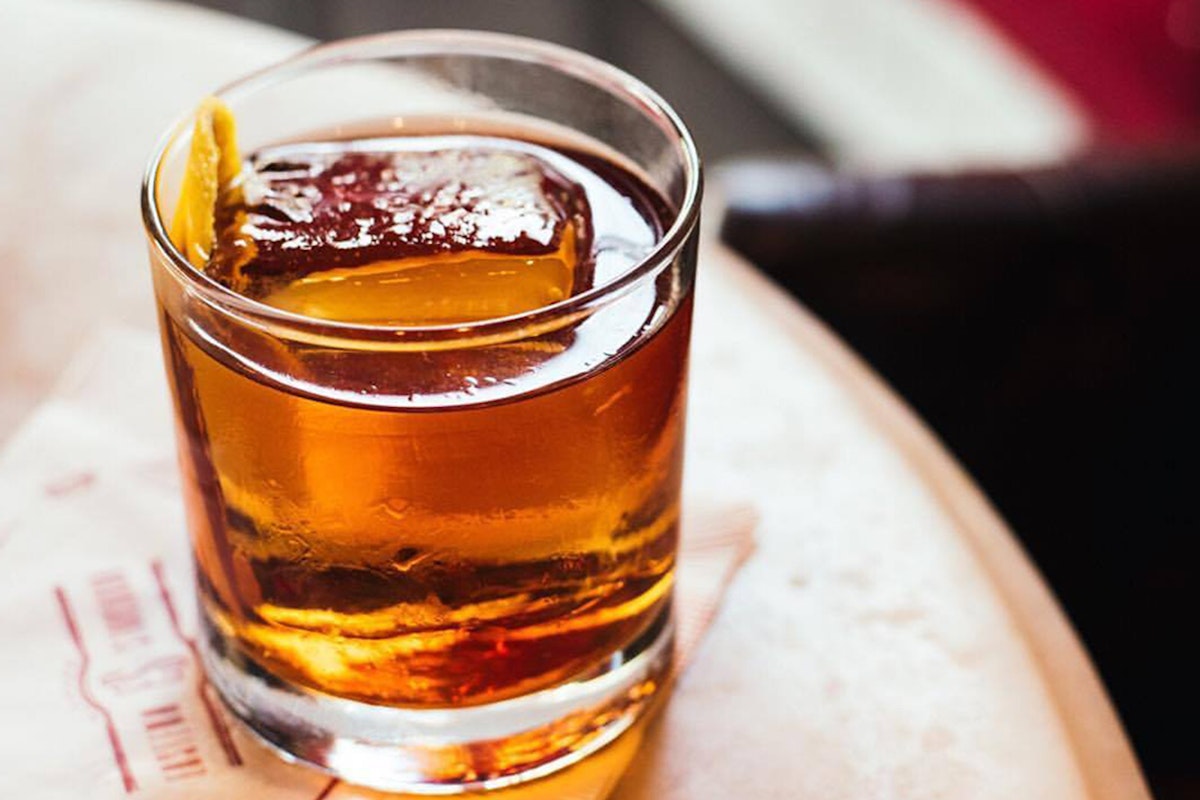 Single Barrel Bars: An old fashioned at Eastern Standard