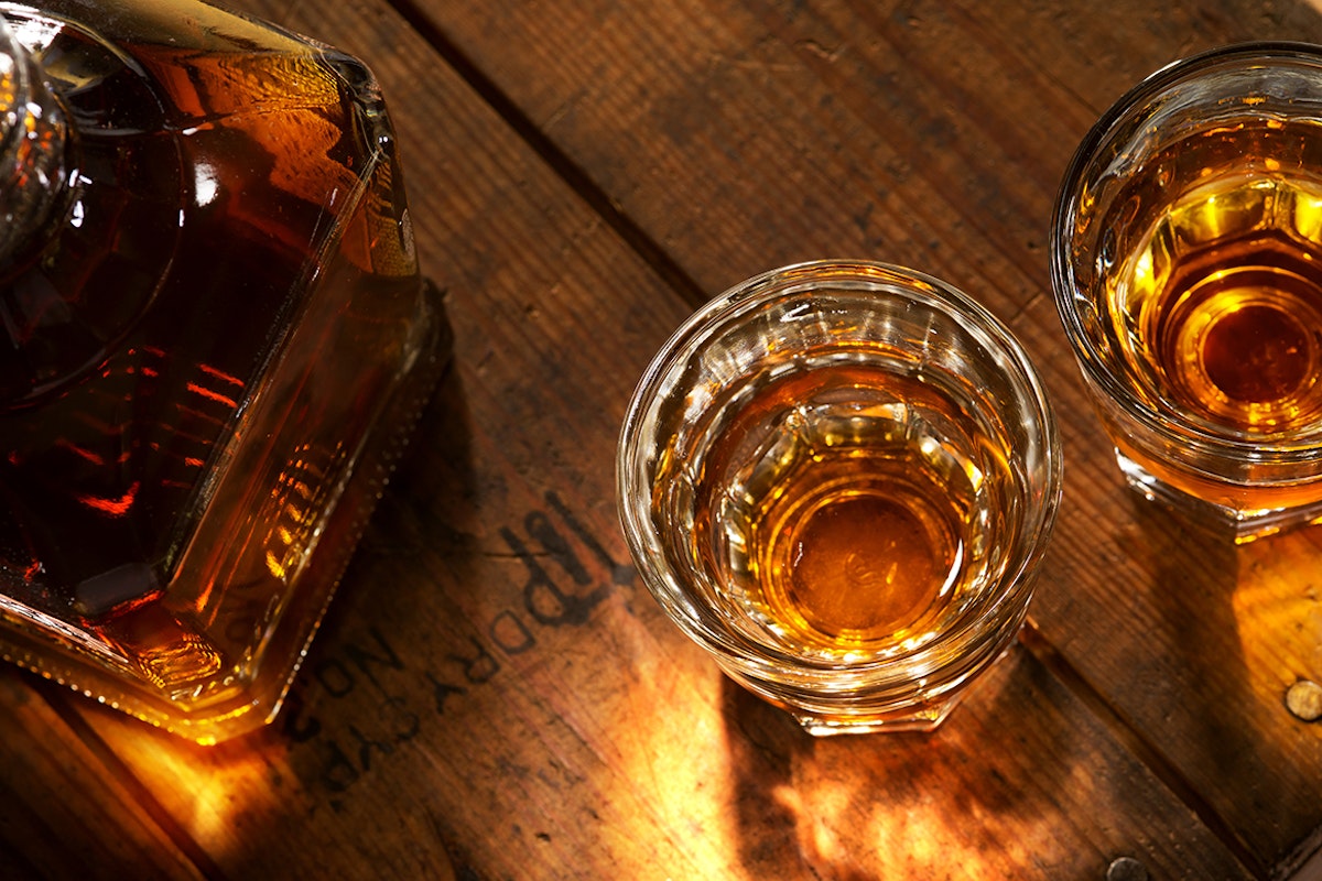 Whiskey Explained: Whiskey Pours