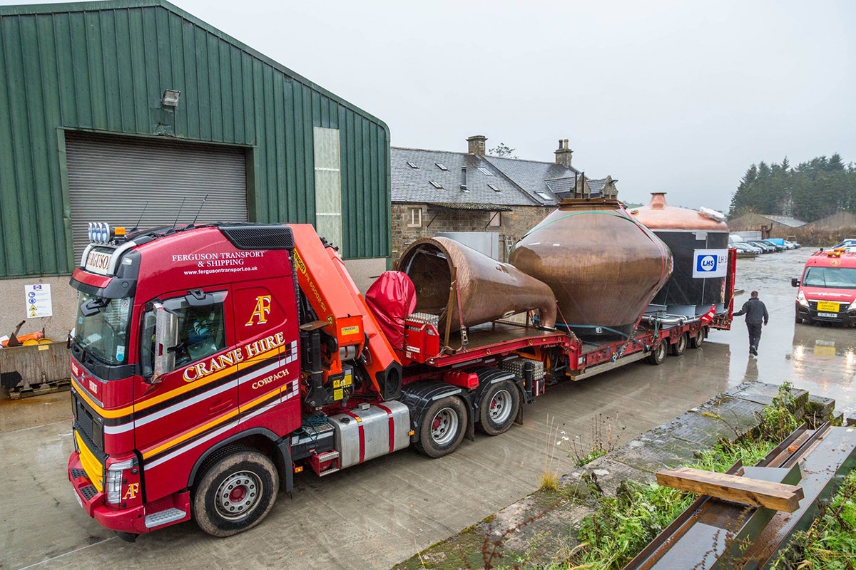 Ardnahoe Distillery: Stills on their way to Islay