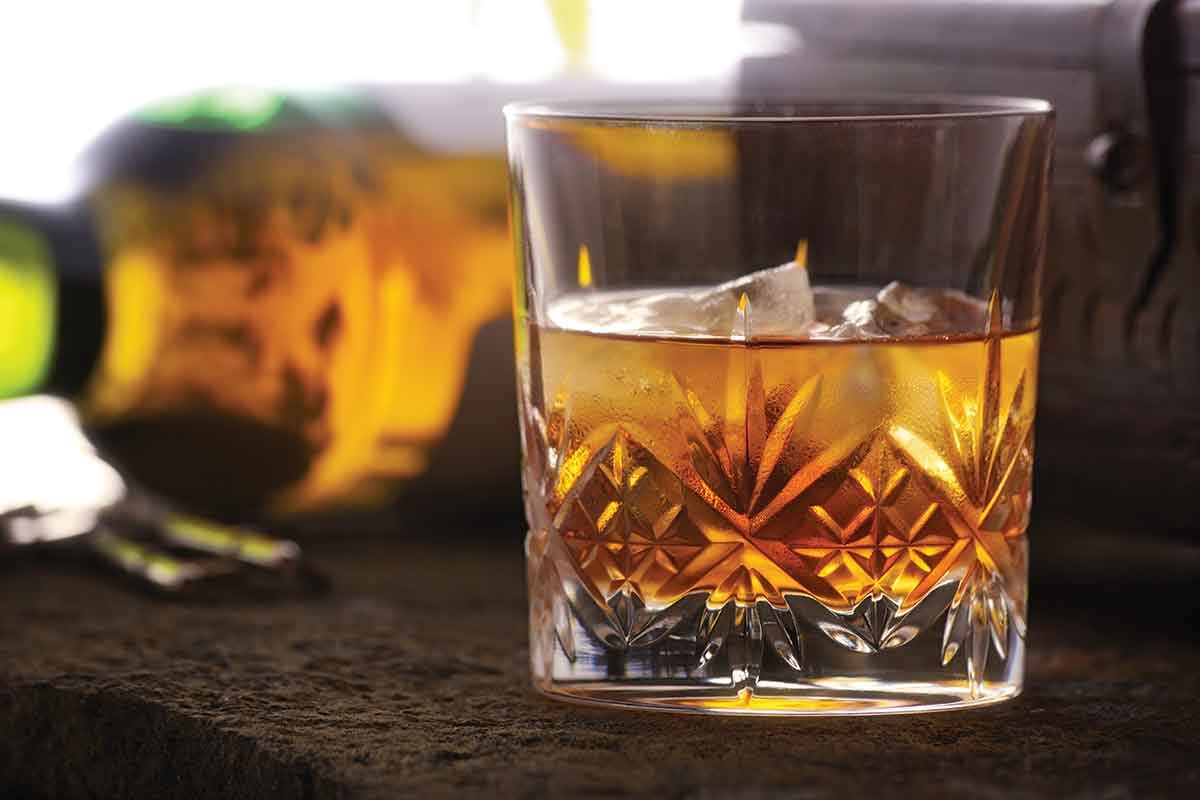 chill filtered whiskey: whiskey glass